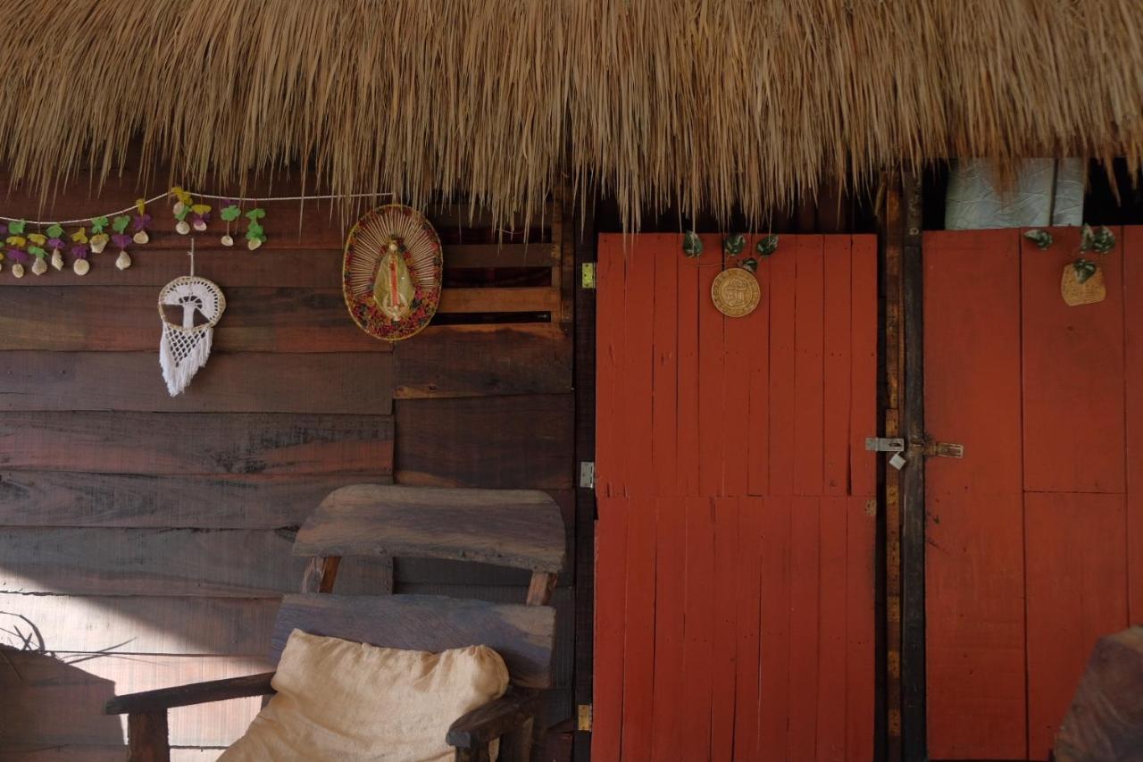 Near Lake Hostal Bacalar Exterior photo